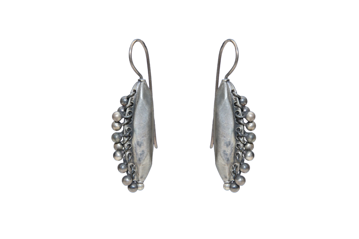 Silver Oxidase Earrings